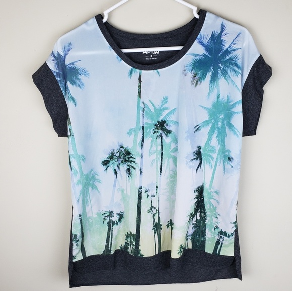 Apt. 9 Tops - Apt. 9 | Small | Palm Tree Short Sleeve Tee